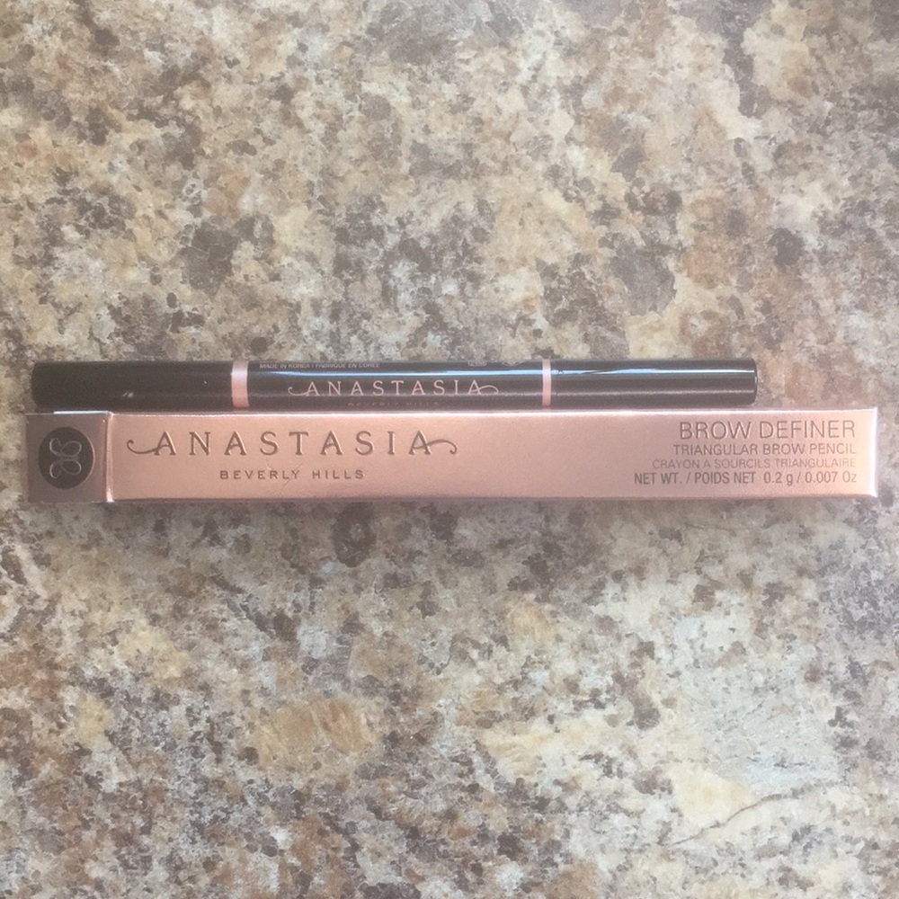 Anastasia Beverly Hills Brow Definer
